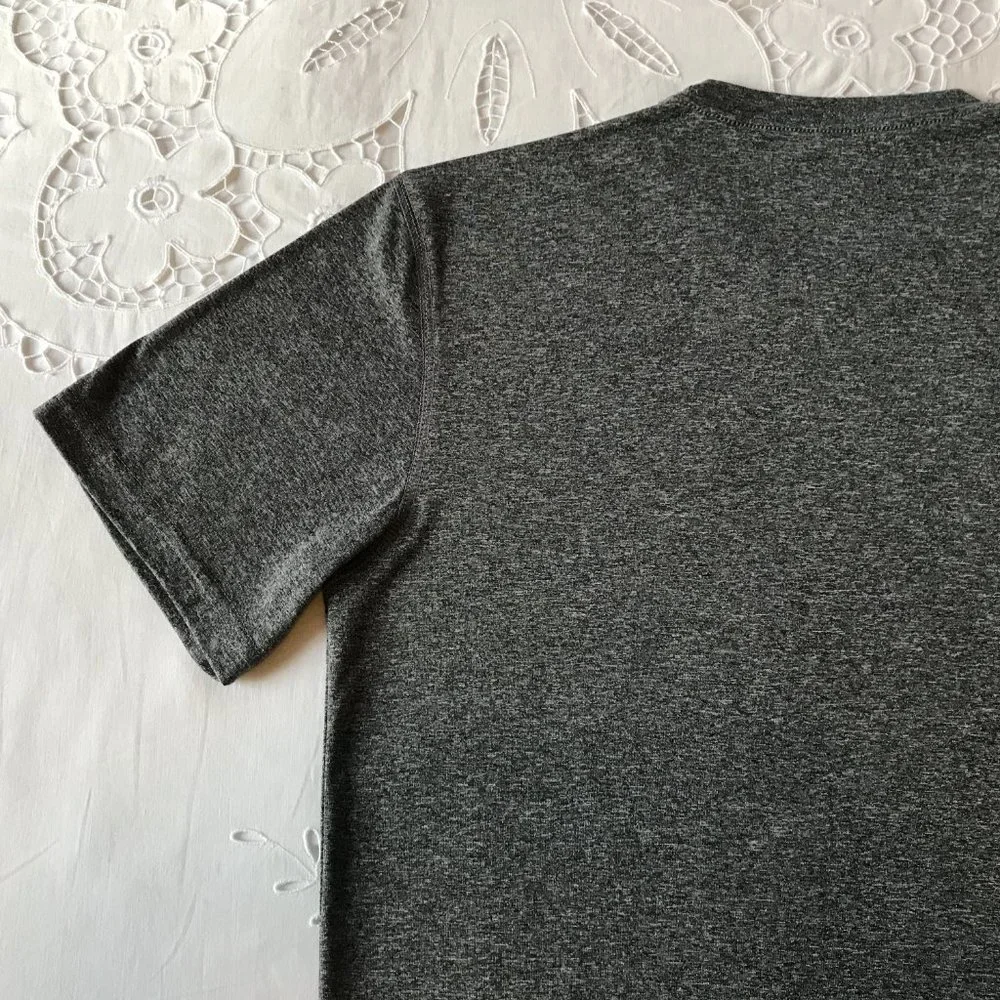 Adidas Gray Performance T-Shirt S Climalite EUC Running Workout Keeps You Dry